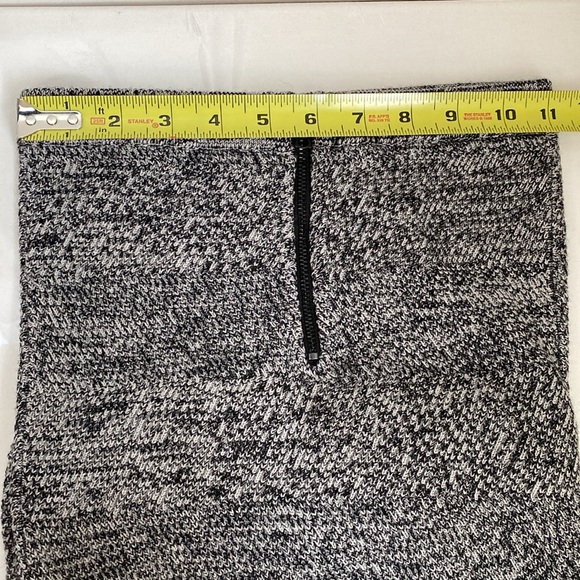 Alice + Olivia skirt from Employed collection Size XS - Picture 10 of 13